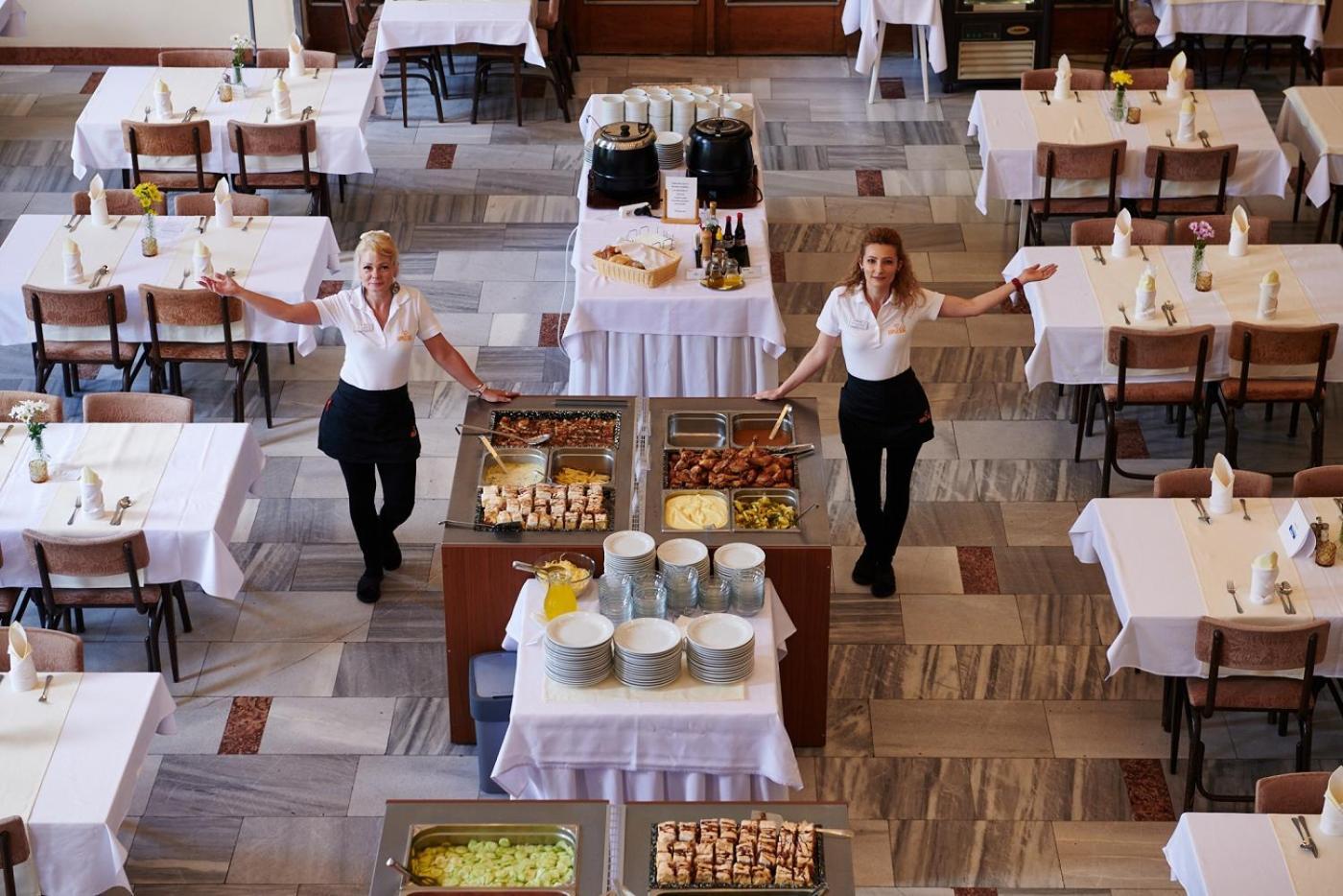 Hotel Palace - Kupele Sliač Екстериор снимка